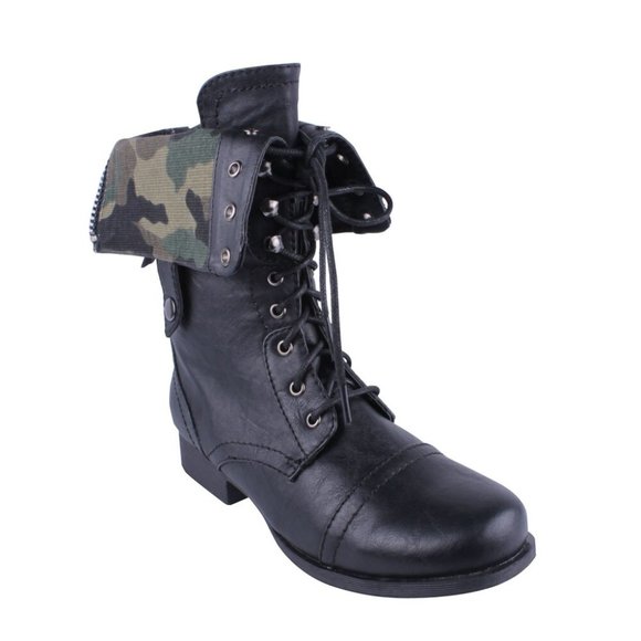 NWOT Faux Leather Camo Lace Moto Combat Boots - Picture 1 of 11